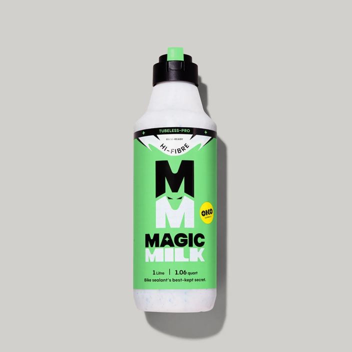 Magic Milk Tubeless-Pro Hi-Fibre 1L AON Racing run it. SCOTT-SRAM switched to it after Nino Schurter spent a year testing Magic Milk Tubeless-Pro Hi-Fibre 1L AON Racing run it. SCOTT-SRAM switched to it after Nino Schurter spent a year testing