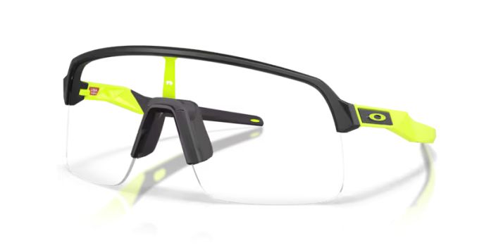 Oakley Sutro Lite Matte Black Clear Connecting the past with the future, the Origins Collection draws inspiration from our