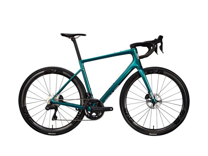 Enve Fray Agave Blue Sram Force E1 54 Runko: Enve Fray Vaihteet: 2x12 Kampisarja: SRAM Power meter Force AXS E1 DUB 35/48