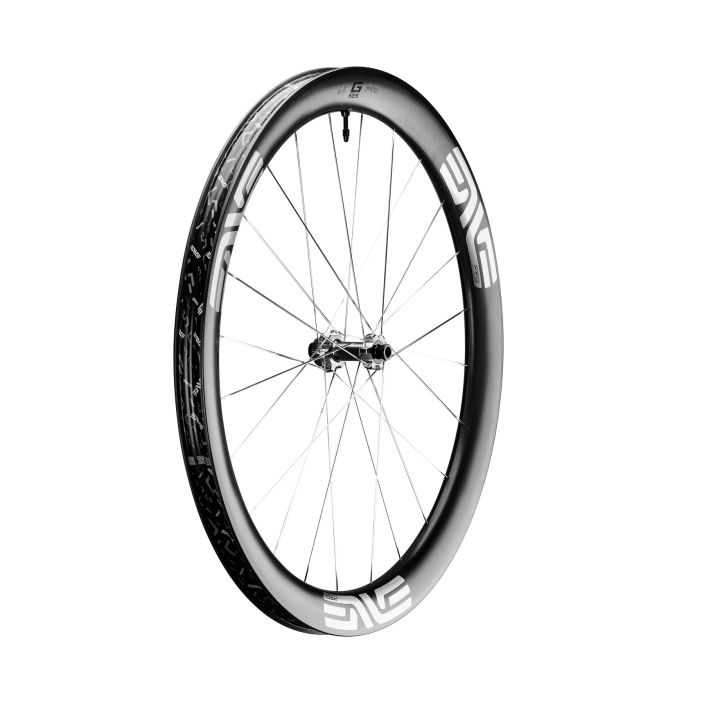 Kiekkopari Enve G SES 4.5 PRO Disc XDR Silver Valmistaja: Enve Vanteen materiaali: Hiilikuitu Koko: 622 Korkeus: 49/55mm Kiekkopari Enve G SES 4.5 PRO Disc XDR Silver Valmistaja: Enve Vanteen materiaali: Hiilikuitu Koko: 622 Korkeus: 49/55mm