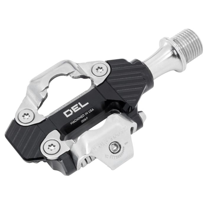 Poljin Wolftooth DEL Gravel Race Black Wolf Tooth DEL Gravel Race Clipless Pedals feature a one-sided design for peak speed Poljin Wolftooth DEL Gravel Race Black Wolf Tooth DEL Gravel Race Clipless Pedals feature a one-sided design for peak speed