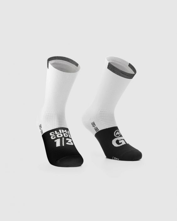 Sukka Assos GT Socks C2 A classic cycling sock, updated with functional technology for cooling and support and a slightly