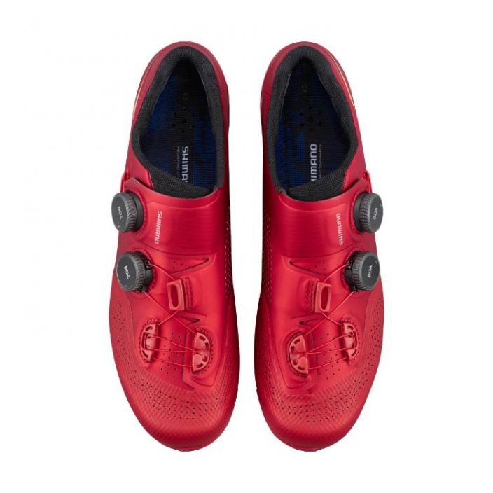 Ajokenka S-Phyre RC902 punainen ULTIMATE ROAD COMPETITION SHOE WITH SUPREMELY ENGINEERED FIT AND OPTIMUM POWER TRANSFER.