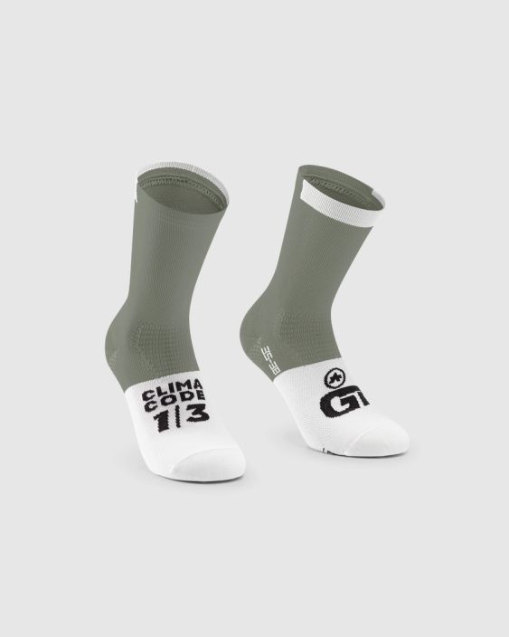 Sukka Assos GT Socks C2 A classic cycling sock, updated with functional technology for cooling and support and a slightly