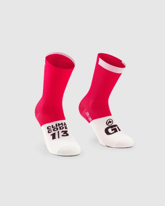 Sukka Assos GT Socks C2 A classic cycling sock, updated with functional technology for cooling and support and a slightly