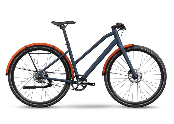 BMC 257 AL ONE ST M Runko: 257 Premium Aluminium Smoothwelded Etuhaarukka: 257 Premium Aluminium Vaihteet: 1x8 Eturattaat: